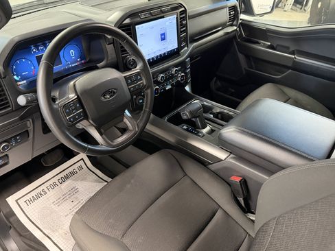 Used 2024 Ford F150 XLT w/ XLT Black Appearance Package AWD/4WD image 4