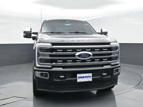 Certified 2024 Ford F250 Platinum AWD/4WD image 3