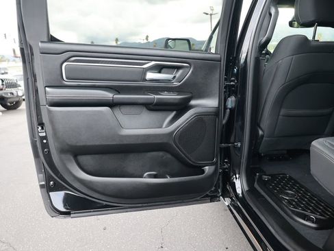 New 2026 RAM 1500 4x4 Crew Cab image 28