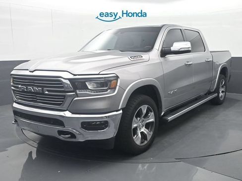 Used 2022 RAM 1500 Laramie AWD/4WD image 3
