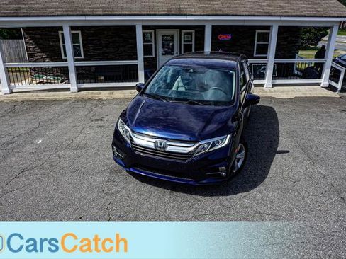 Used 2019 Honda Odyssey EX image 3