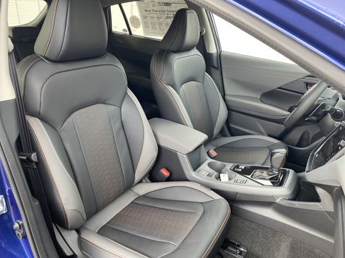 New 2026 Subaru Crosstrek 2.5i Limited w/ Crosstrek Mirror Package image 14