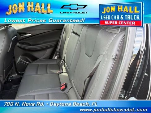 Used 2020 Buick Encore GX Essence w/ Experience Buick Package image 19