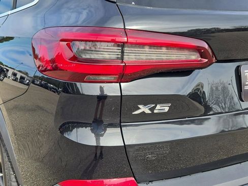 Used 2023 BMW X5 xDrive40i w/ Premium Package image 9