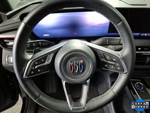 Certified 2025 Buick Enclave Preferred image 11