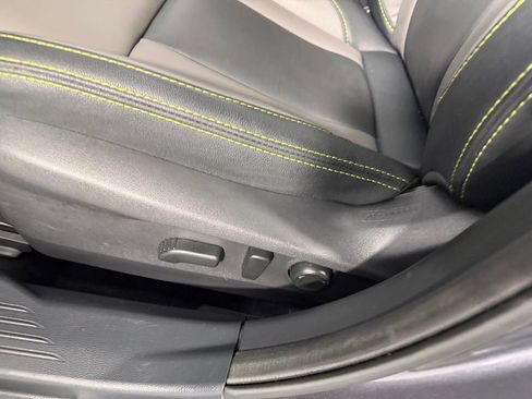 Used 2023 Subaru Outback Onyx Edition image 18