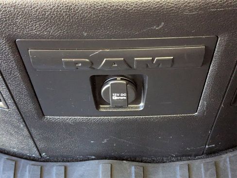 Used 2015 RAM 1500 Big Horn image 14