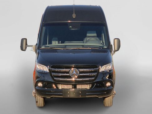 New 2024 Mercedes-Benz Sprinter 3500 image 9