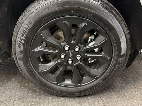 Used 2024 Ford Maverick XLT w/ XLT Luxury Package image 10