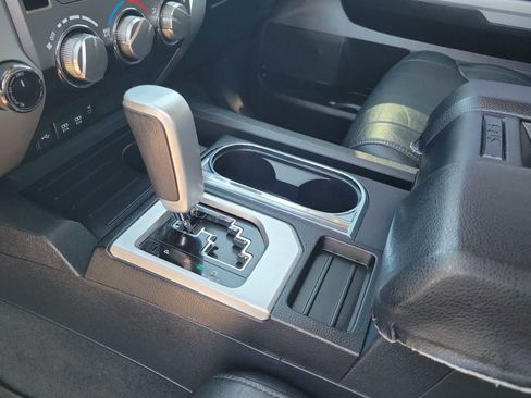 Used 2020 Toyota Tundra SR5 image 17