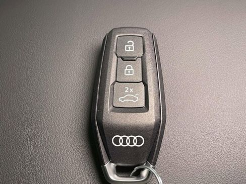 New 2025 Audi Q5 2.0T Premium Plus image 41