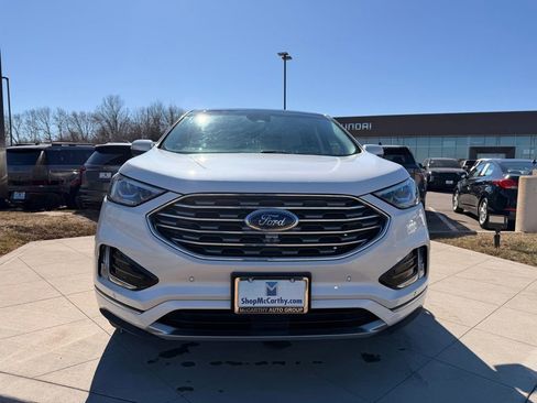 Used 2019 Ford Edge Titanium w/ Equipment Group 301A image 8