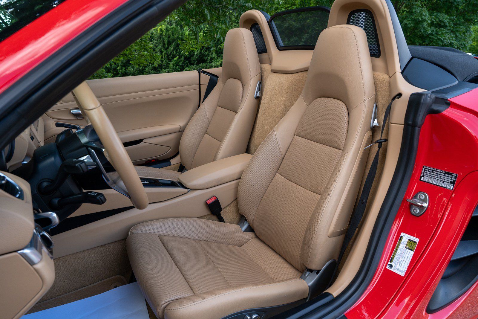 Used 2017 Porsche 718 Boxster RWD image 5