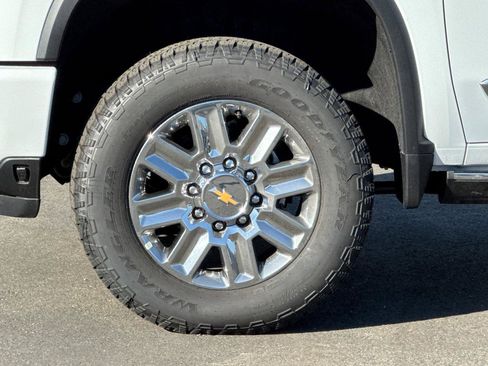 New 2026 Chevrolet Silverado 2500 High Country image 36