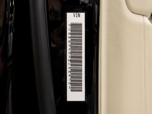 Used 2021 Bentley Flying Spur W12 image 84