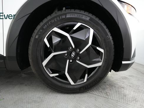 Used 2024 Hyundai Ioniq 5 SEL RWD image 20
