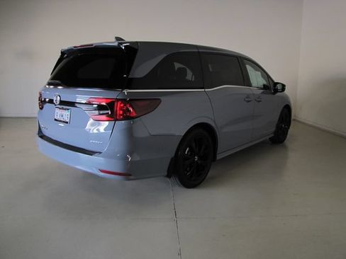 Certified 2024 Honda Odyssey Sport image 23