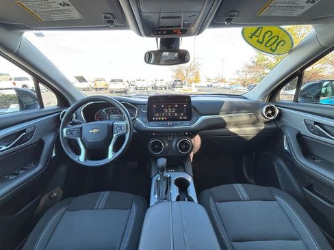 Used 2024 Chevrolet Blazer LT w/ Convenience Package image 22