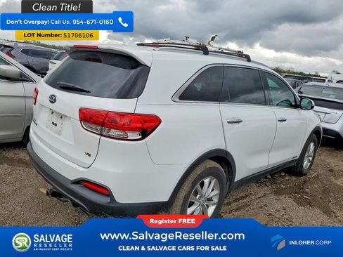 Used 2016 Kia Sorento LX w/ LX Convenience Package AWD/4WD image 4