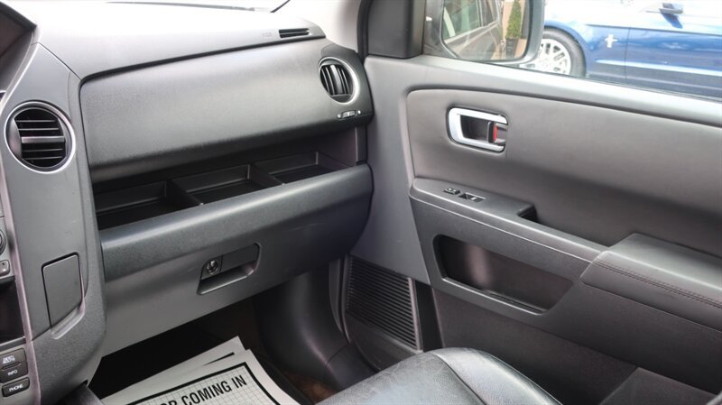 Used 2013 Honda Pilot Touring image 16