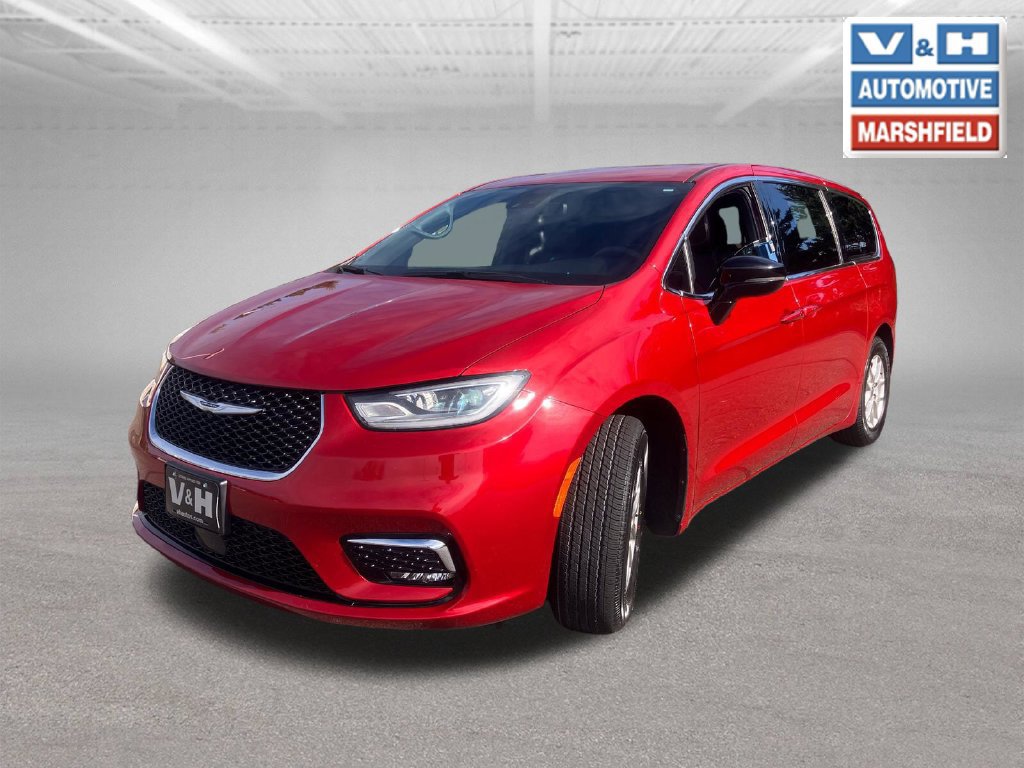 Used 2025 Chrysler Pacifica Select FWD image 33