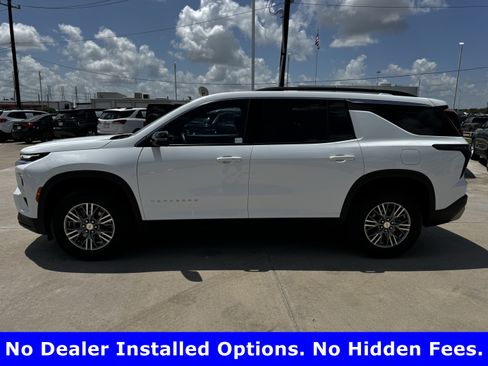 Used 2025 Chevrolet Traverse LT FWD image 5