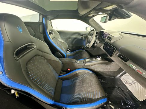 Used 2023 Maserati MC20 Spyder RWD image 47