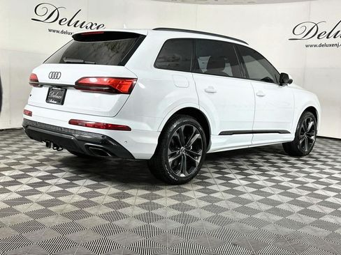 Used 2025 Audi Q7 3.0T Premium Plus w/ Premium Plus Package AWD/4WD image 6