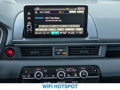 New 2025 Honda Pilot Touring image 17