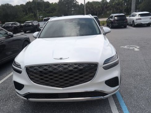 Certified 2026 Genesis GV70 2.5T Advanced AWD/4WD image 2