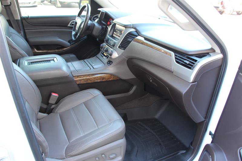 Used 2016 GMC Yukon Denali w/ Open Road Package AWD/4WD image 23