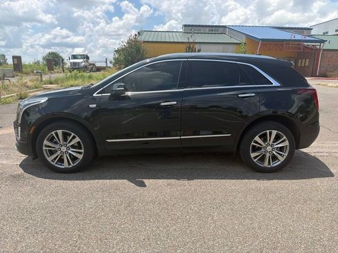 Used 2023 Cadillac XT5 Premium Luxury w/ Technology Package AWD/4WD image 3