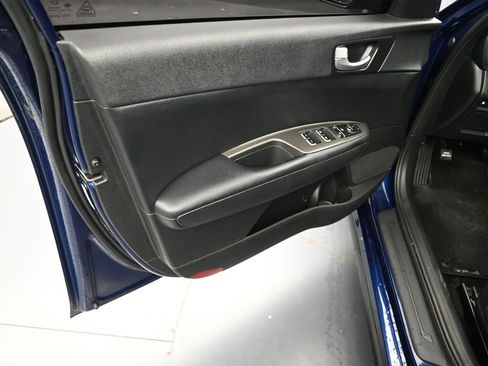 Used 2019 Kia Optima S image 28