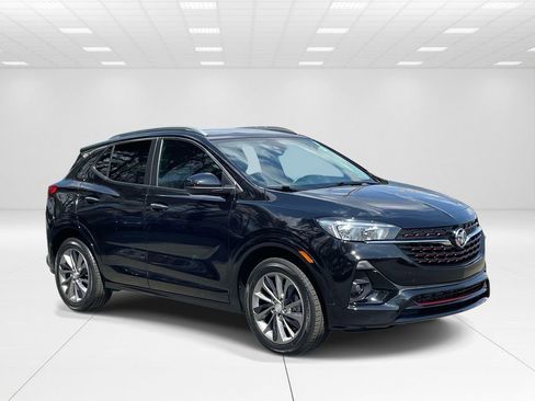 Used 2023 Buick Encore GX Select w/ Sport Touring Package FWD image 1