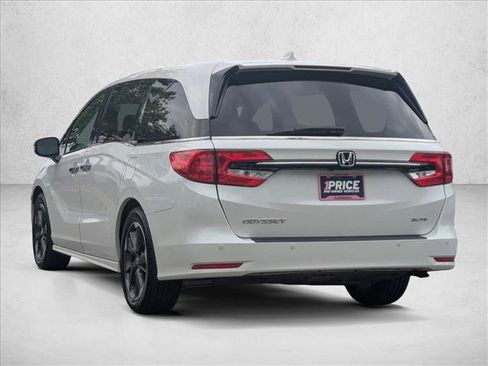 Certified 2022 Honda Odyssey Elite image 8