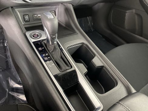 Used 2024 Nissan Sentra SV image 36