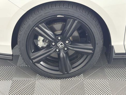 Used 2024 Honda Accord Sport image 15