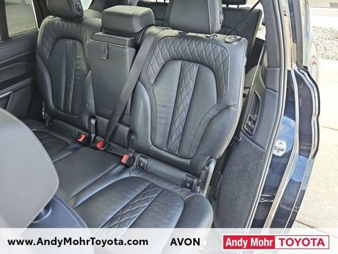 Used 2021 BMW X7 xDrive40i w/ M Sport Package image 30