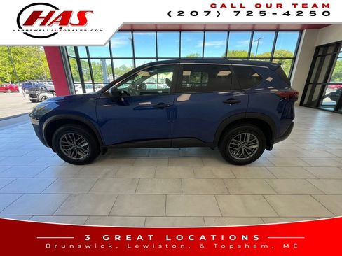 Used 2023 Nissan Rogue S AWD/4WD image 2