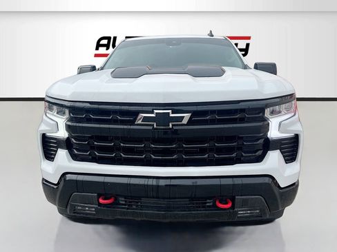 Used 2023 Chevrolet Silverado 1500 LT Trail Boss w/ Protection Package AWD/4WD image 2