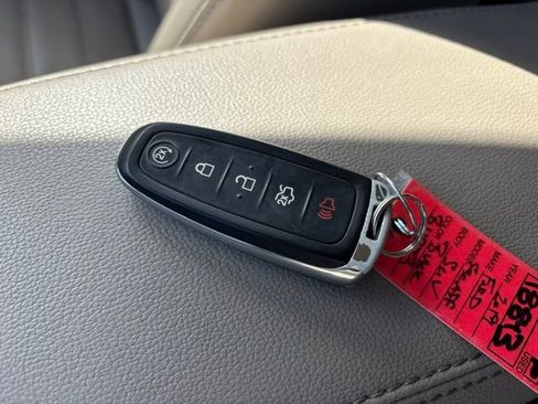 Used 2019 Ford Escape Titanium AWD/4WD image 52