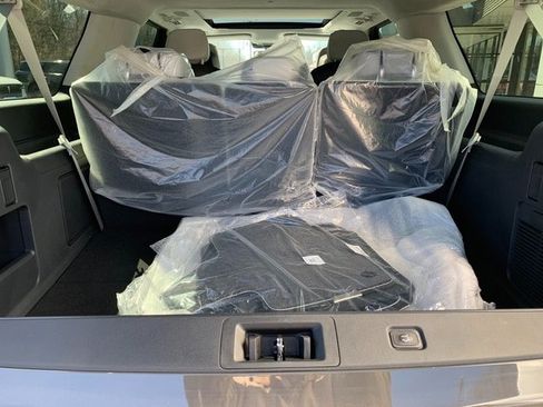 New 2026 Lincoln Navigator L Black Label AWD/4WD image 5