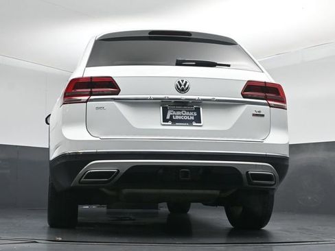 Used 2018 Volkswagen Atlas SEL Premium image 38