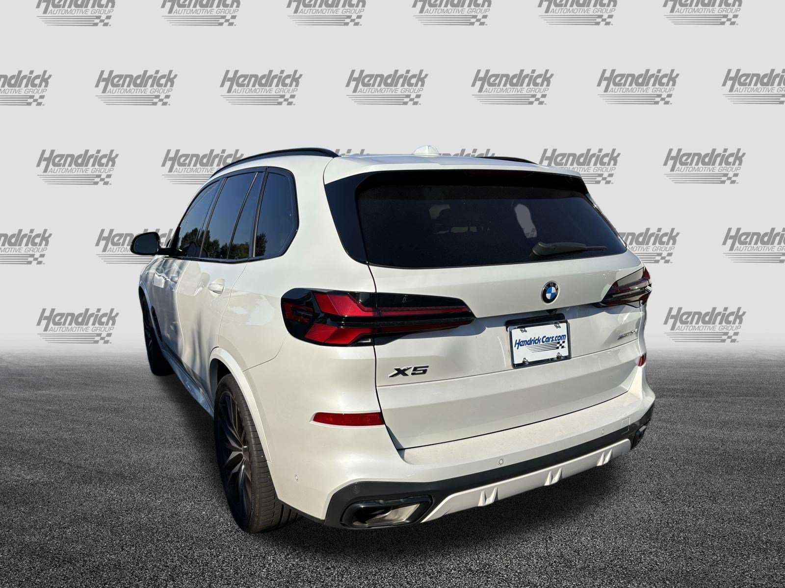 Certified 2024 BMW X5 xDrive40i w/ Executive Package AWD/4WD image 8
