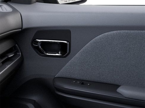 New 2025 Kia K4 LXS image 25