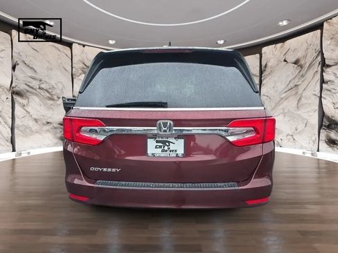 Used 2019 Honda Odyssey EX-L image 6