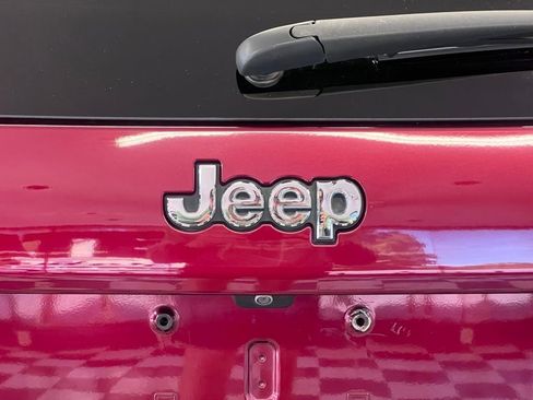 Used 2019 Jeep Cherokee Limited image 50