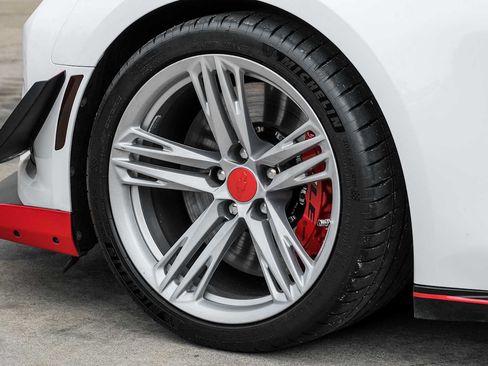 Used 2018 Chevrolet Camaro ZL1 RWD image 54