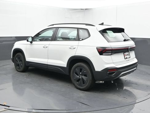 Used 2026 Volkswagen Taos S FWD image 10