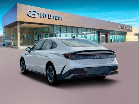 New 2026 Hyundai Sonata SEL FWD image 5